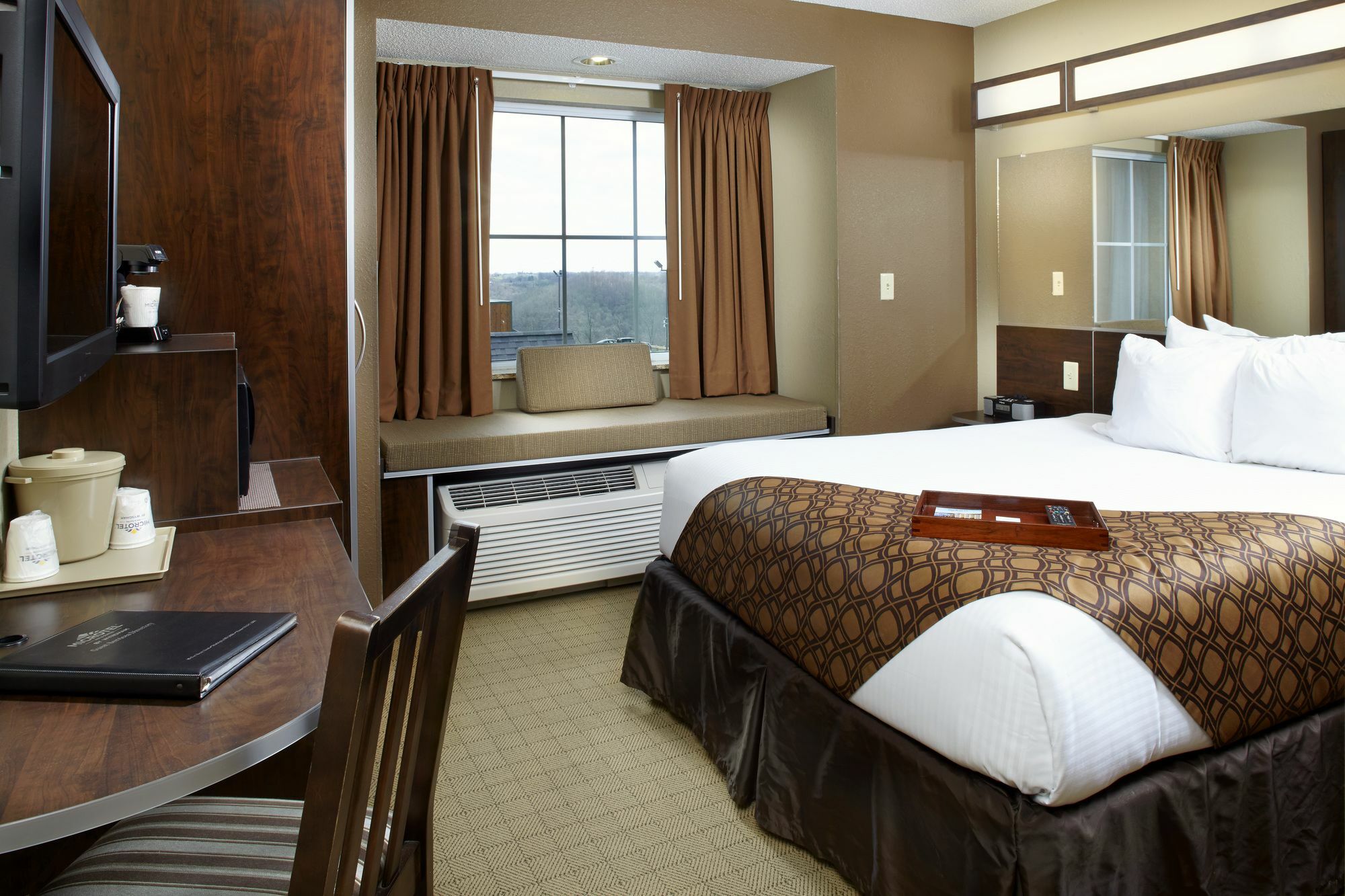 Microtel Inn & Suites By Wyndham Wheeling At The Highlands Triadelphia Εξωτερικό φωτογραφία